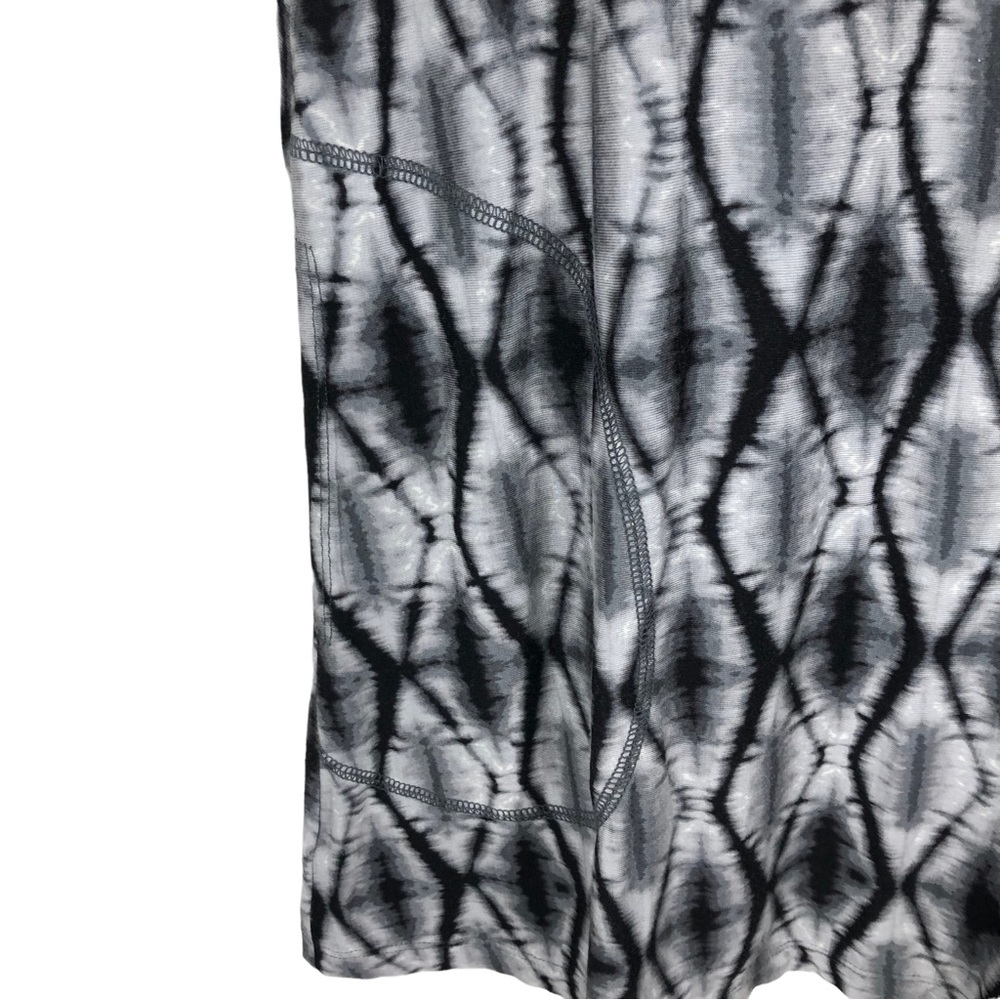 Logo By Lori Goldstein Python, Barbed Wire, Tye D… - image 5